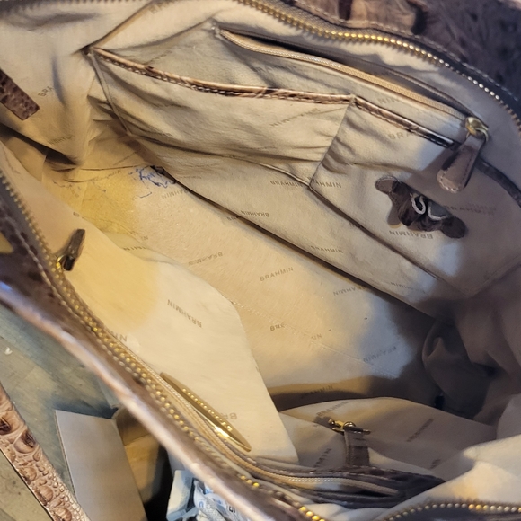 Brahmin purse - Picture 3 of 4